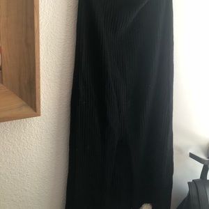 Uniqlo long slit knit skirt